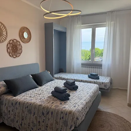 Casa Azzelica Apartmán *